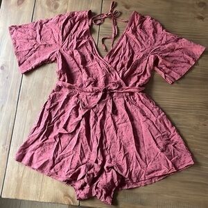 Beautiful Francesca’s romper